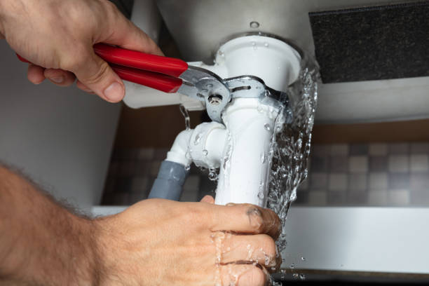 Best Water damage contractors near me  in Hancock, MI